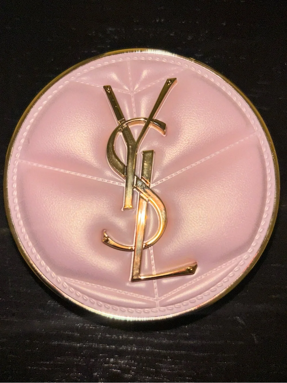 Yves Saint Laurent Skin Affair Soft Glow Cushion Foundation - Nude/Gold